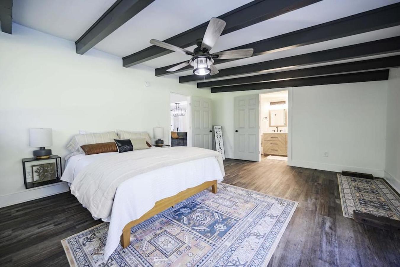 Gorgeous Renovated Home With Large & Private Lot Winchester Extérieur photo