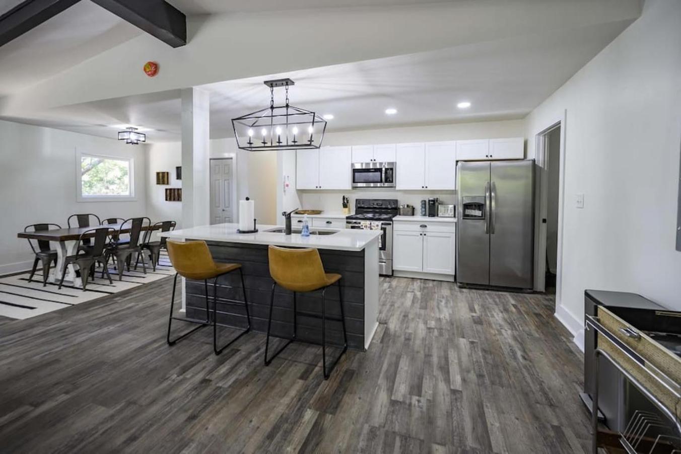 Gorgeous Renovated Home With Large & Private Lot Winchester Extérieur photo